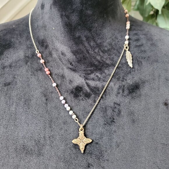 Lucky Brand Women's Gold tone Beaded with Lobster Clasp Pendant Necklace - Picture 1 of 7